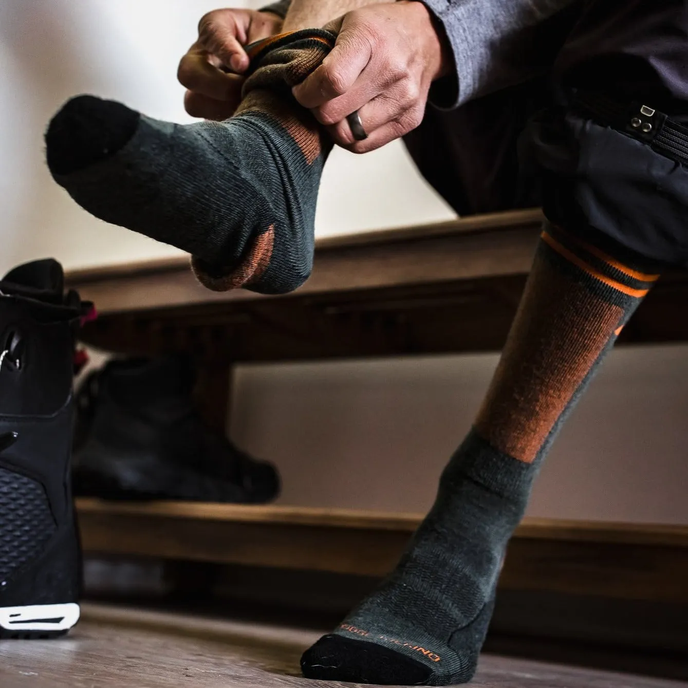 Banked Midweight Merino Ski Socks