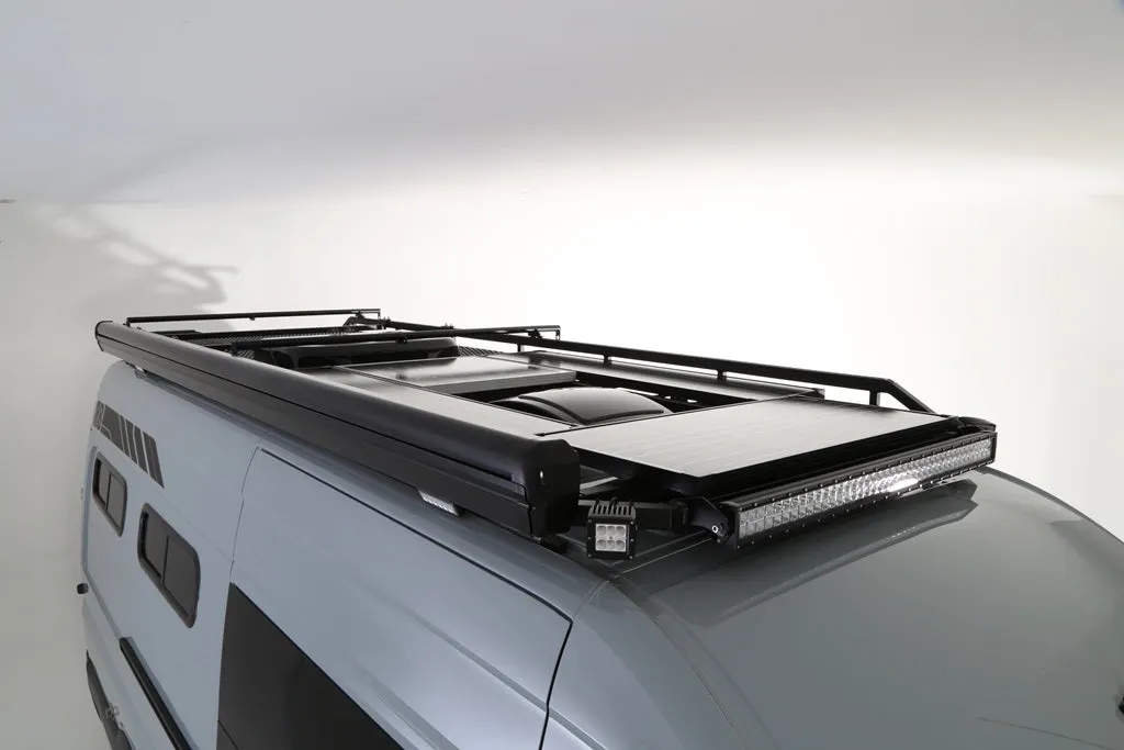 RB Touring Van CM - 170" 4x4