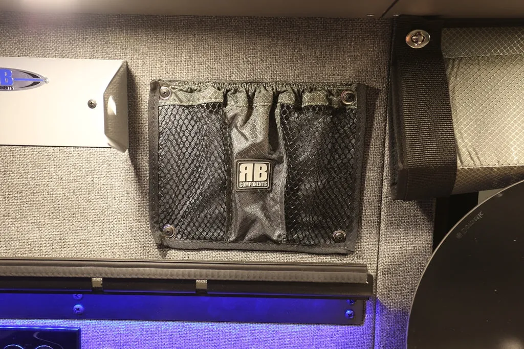 RB Touring Van CM - 170" 4x4