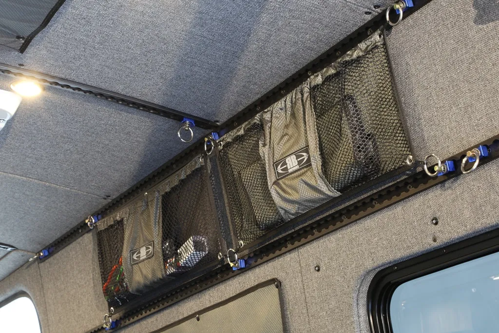 RB Touring Van CM - 170" 4x4