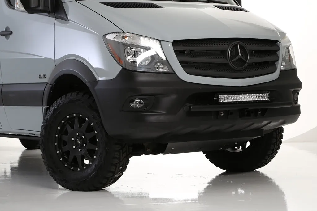 RB Touring Van CM - 170" 4x4